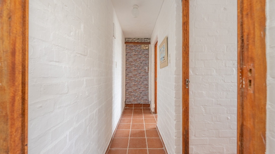 To Let 1 Bedroom Property for Rent in Agulhas Western Cape